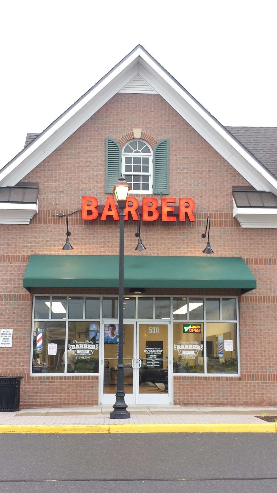 Dominion Valley BarberShop | 5311 Merchants View Sq, Haymarket, VA 20169, USA | Phone: (571) 445-3260