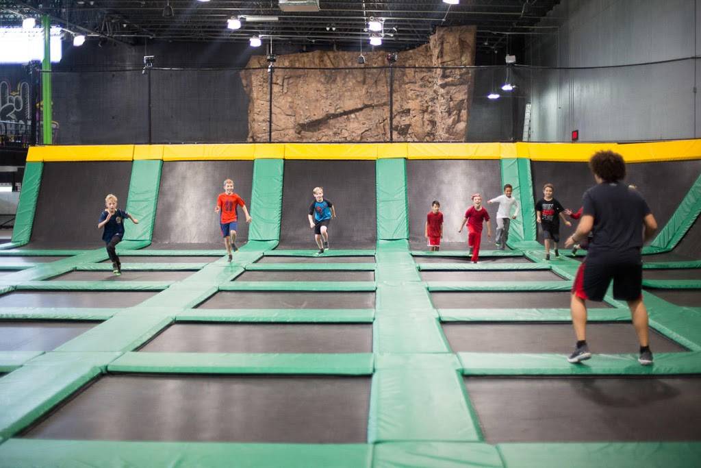 Madhouse Trampoline Park & Entertainment Experience | 2700 Novation Pkwy, Madison, WI 53713 | Phone: (608) 640-4440