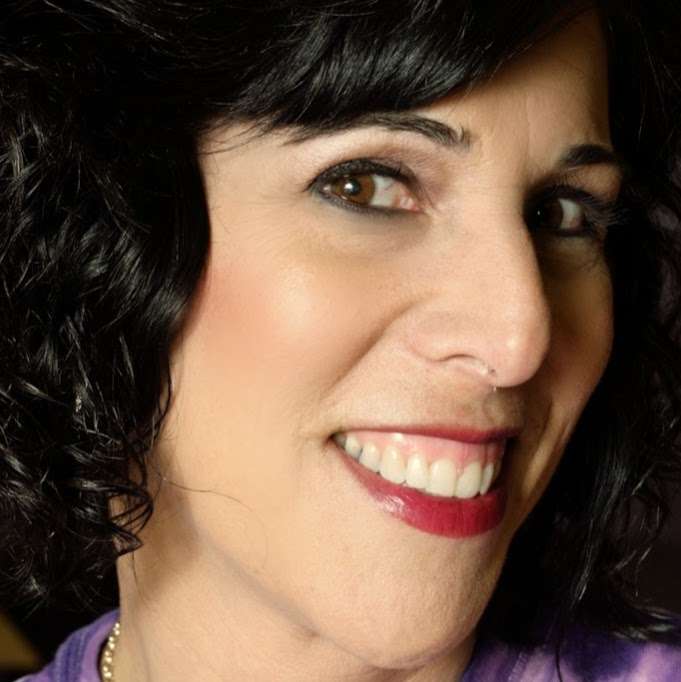 Betsy Fischers Groove Lounge | 701 Cooper Rd #3, Voorhees Township, NJ 08043, USA | Phone: (856) 504-3913