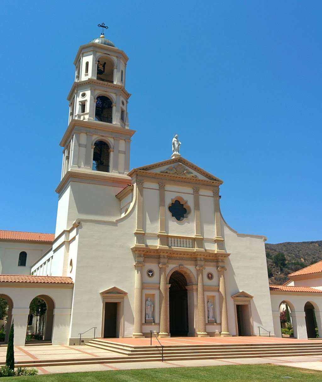 Thomas Aquinas College | 10000 Ojai Rd, Santa Paula, CA 93060 | Phone: (805) 525-4417