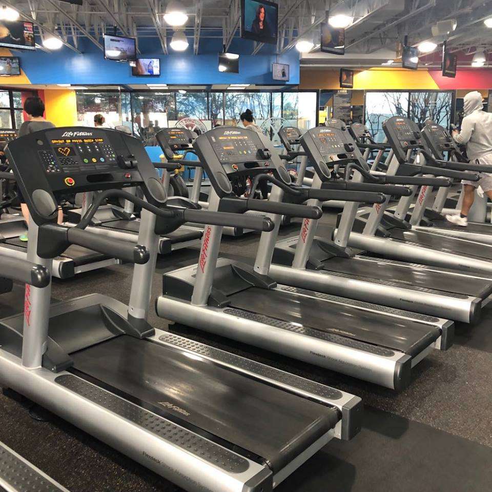 Fitness Connection | 5035 Garth Rd, Baytown, TX 77521, USA | Phone: (281) 421-8600