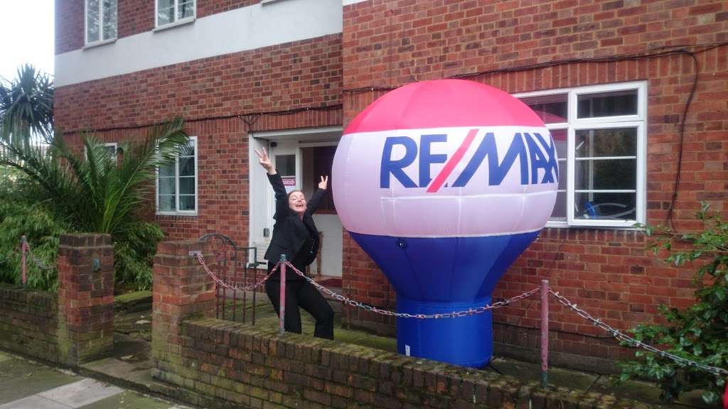 REMAX Key Properties | 159 Road RE/MAX Key Properties, 161 North End Rd, Hammersmith, London W14 9NH, UK | Phone: 020 7371 2266