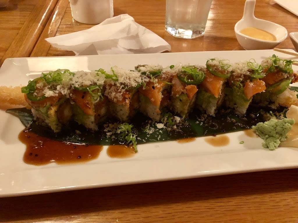 Mikado | 355 Merrick Rd, Lynbrook, NY 11563, USA | Phone: (516) 887-2777