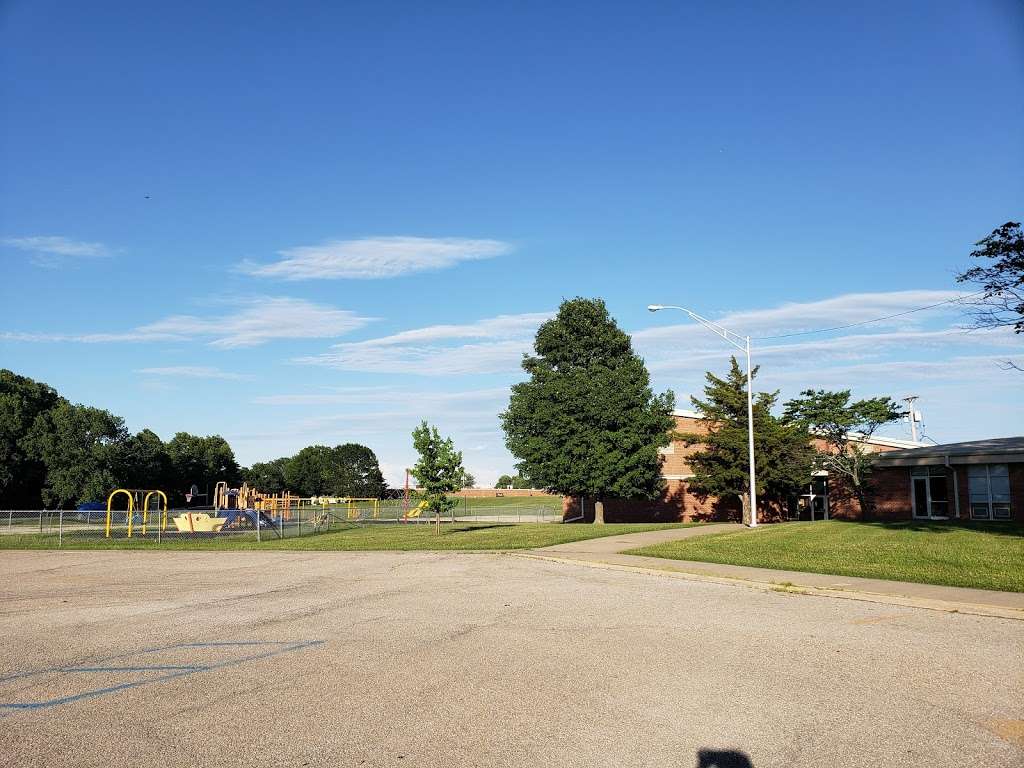 Ridge View Elementary School | 215 S Ridgeview Dr, Warrensburg, MO 64093, USA | Phone: (660) 747-6013