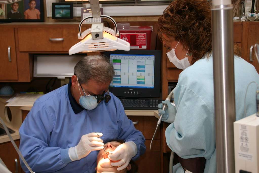 Baker Dental Care | 703 E King St #9, Kings Mountain, NC 28086, USA | Phone: (704) 739-4461