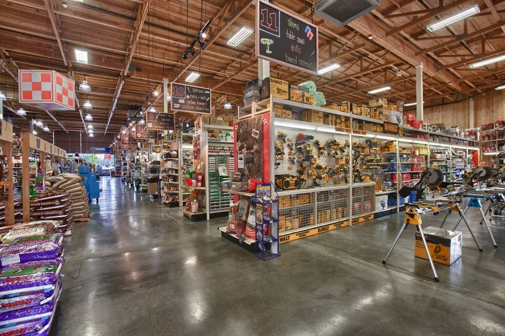 Island Home Center & Lumber | 17633 97th Pl SW, Vashon, WA 98070, USA | Phone: (206) 463-5000