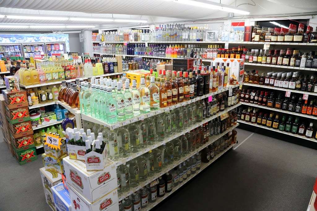 Berthoud Hometown Liquor | 425 Meadowlark Dr, Berthoud, CO 80513 | Phone: (970) 532-2698