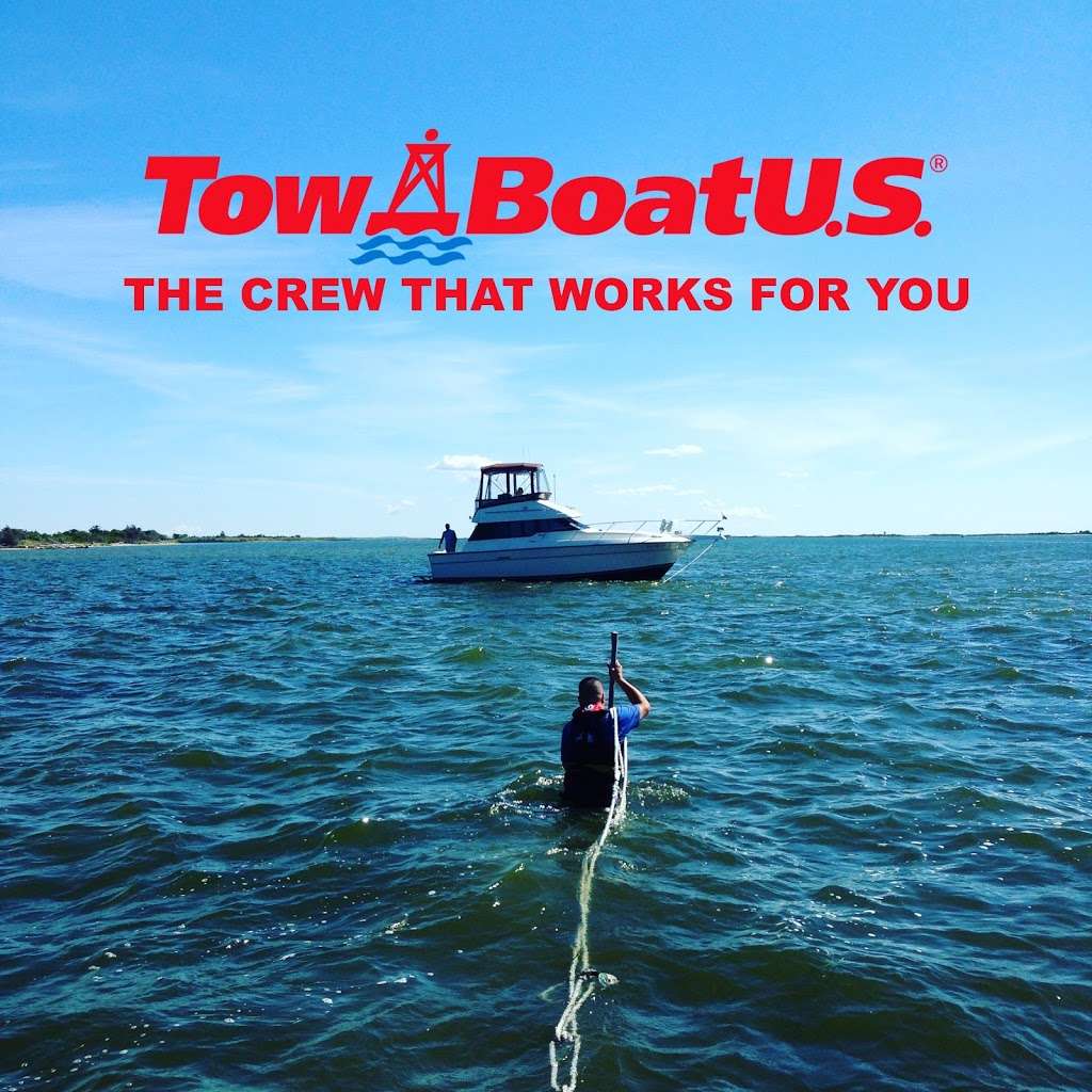 Reynolds TowBoatUS - Bay Shore - Fire Island - Short Beach | 121 Maple Ave Unit 2, Bay Shore, NY 11706, USA | Phone: (631) 666-5380