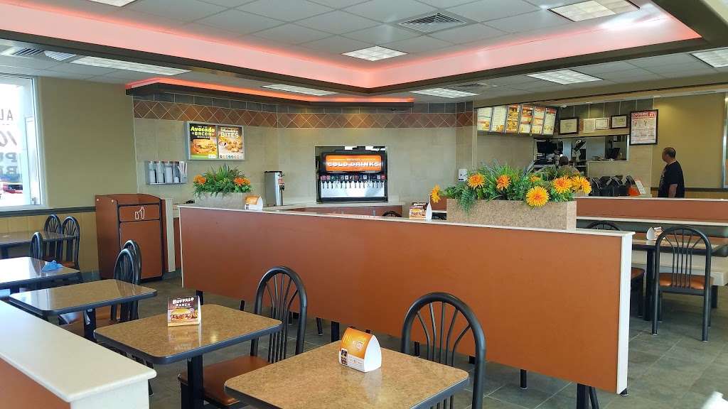 Whataburger | 10315 S Texas 6, Sugar Land, TX 77498, USA | Phone: (281) 265-6838