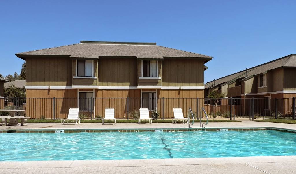 Pinewood Place Apartments | 5226 E Olive Ave, Fresno, CA 93727, USA | Phone: (559) 255-5226