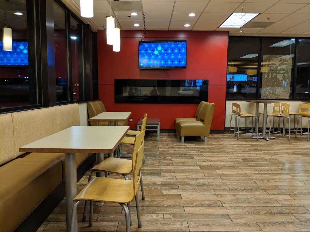 Wendys | 13407 IL-59, Plainfield, IL 60585, USA | Phone: (815) 439-1269