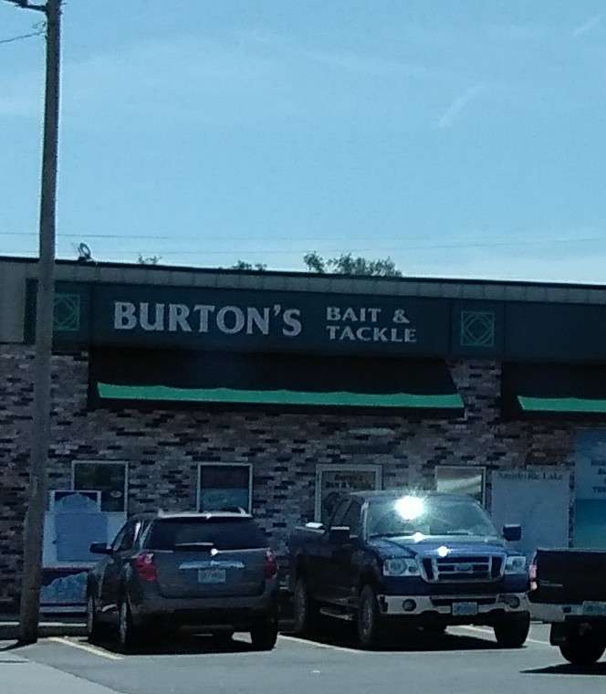 Burtons Bait and Tackle | 119 US-169, Smithville, MO 64089, USA | Phone: (816) 532-4659