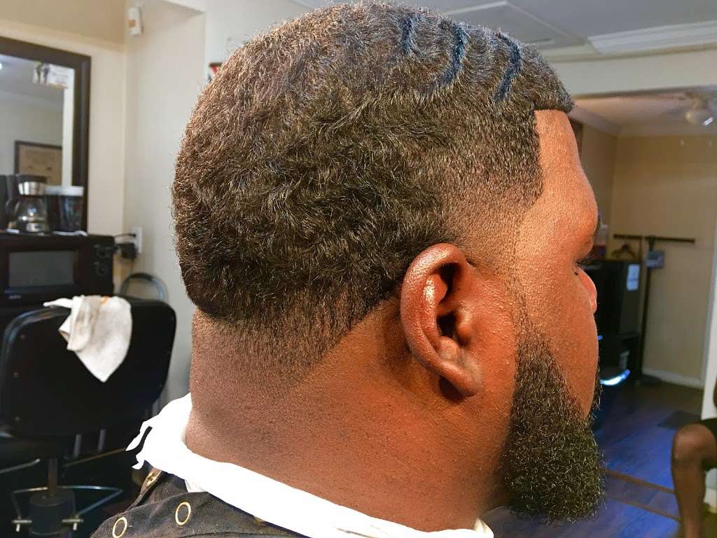 Kuts By Q | 2115, 7929 Martin Luther King Blvd, Houston, TX 77033, USA | Phone: (832) 853-0721