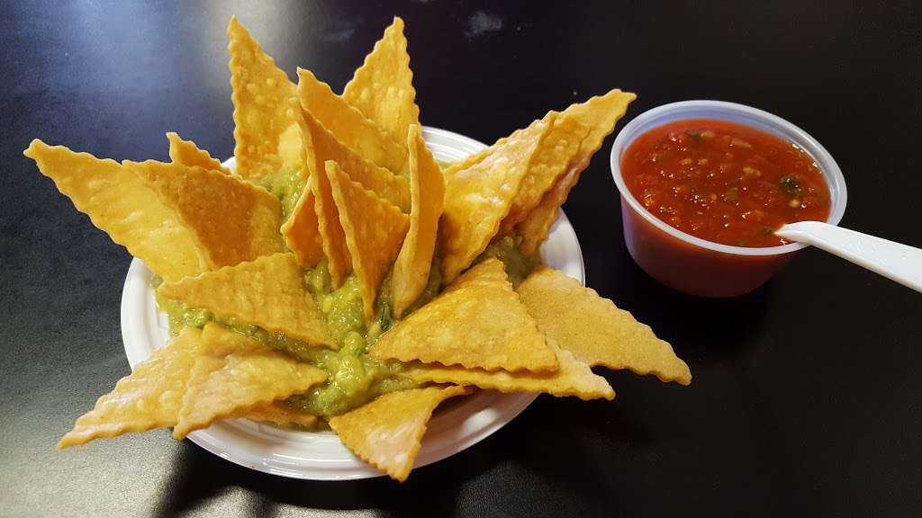 Los Compadres | 243 Old Walt Whitman Rd, Huntington Station, NY 11746, USA | Phone: (631) 351-8384