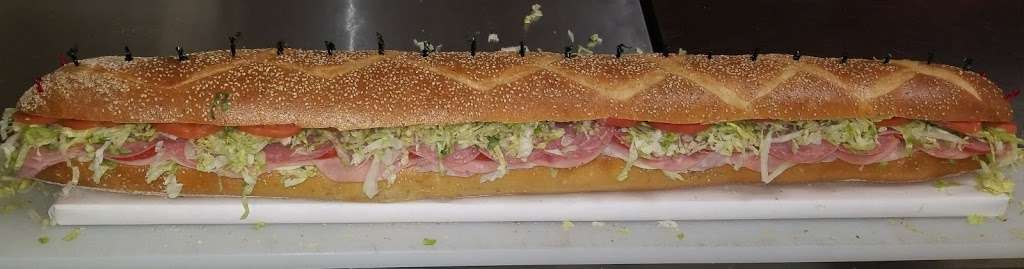 Vinny Ds Deli & Catering | 730 Milford Rd #4, East Stroudsburg, PA 18301, USA | Phone: (570) 421-6868