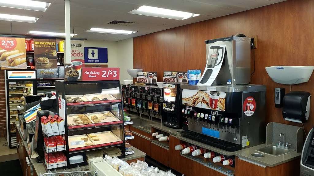 Pilot Travel Center | 2640 N 600 W, Greenfield, IN 46140 | Phone: (317) 894-1910