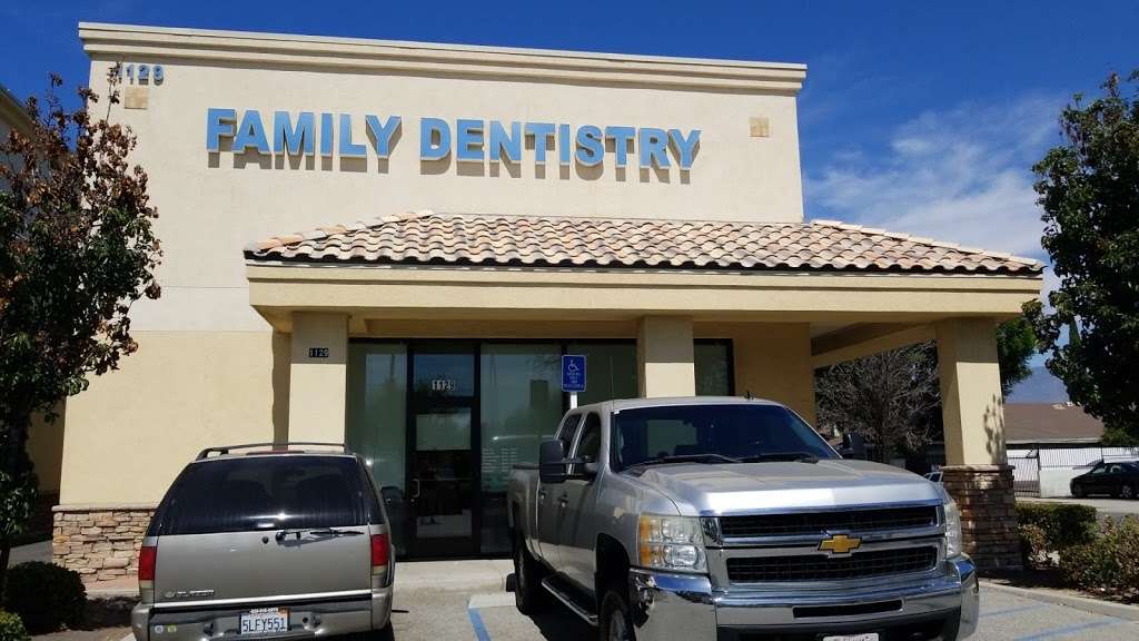 Dr. Gregory Robins Family Dentistry | 4955, 1129 S Glendora Ave, West Covina, CA 91790 | Phone: (626) 919-7707