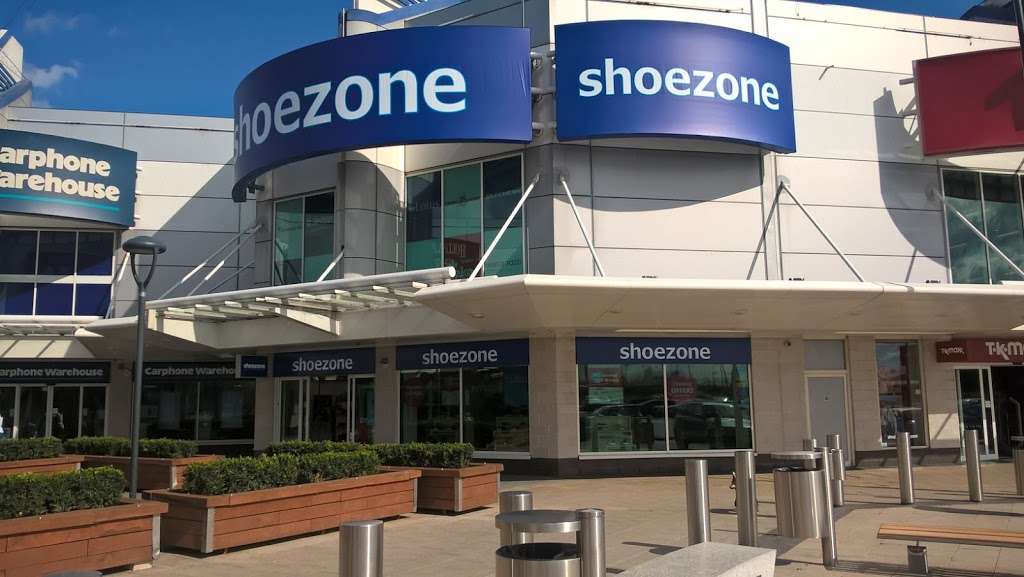 Shoe Zone | 21, Gallions Reach Shopping Park, 3 Armada Way, London E6 7ER, UK | Phone: 020 7473 6472
