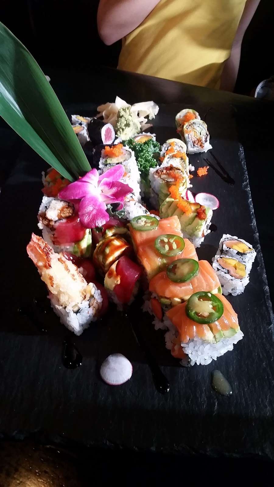 Go Fish Sushi(broomfield) | 2055 W 136th Ave B106, Broomfield, CO 80023, USA | Phone: (720) 593-1888