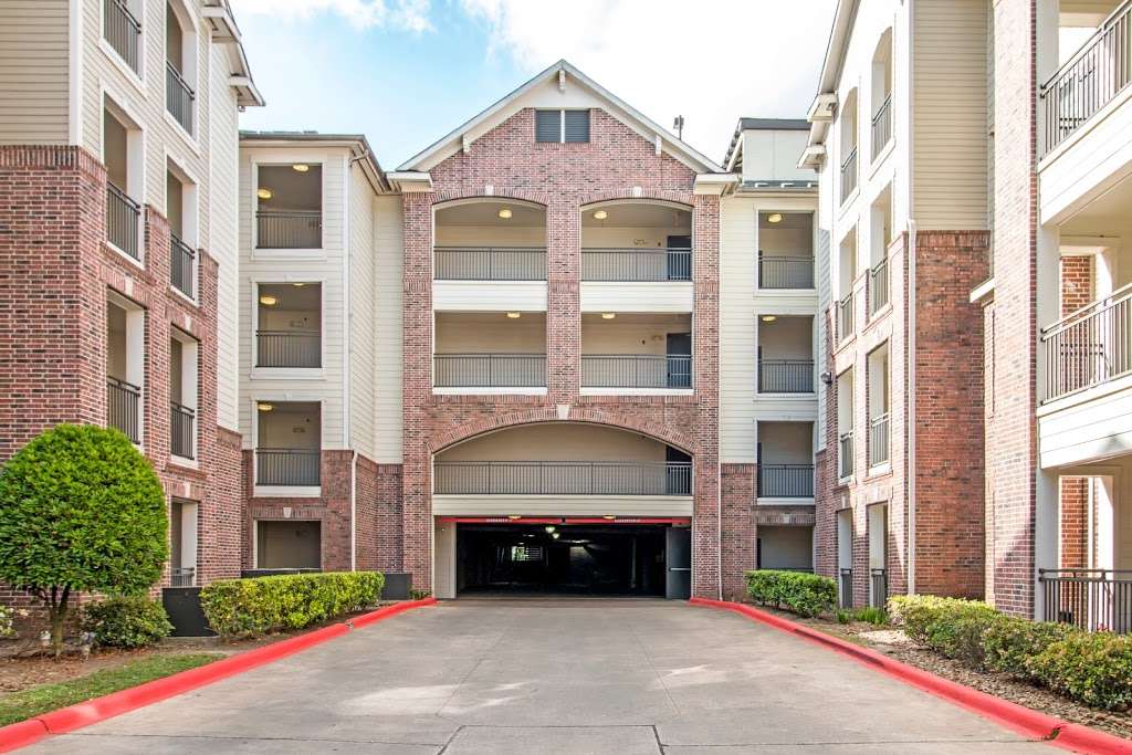 Villas at Bunker Hill | 9757 Pine Lake Dr, Houston, TX 77055, USA | Phone: (713) 467-7477