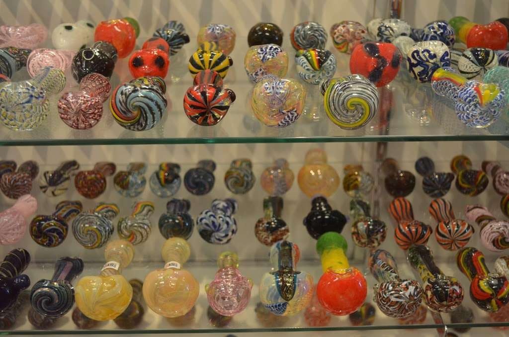 Vishions Smoke Shop | 6624 Mission Gorge Rd, San Diego, CA 92120, USA | Phone: (619) 284-7473