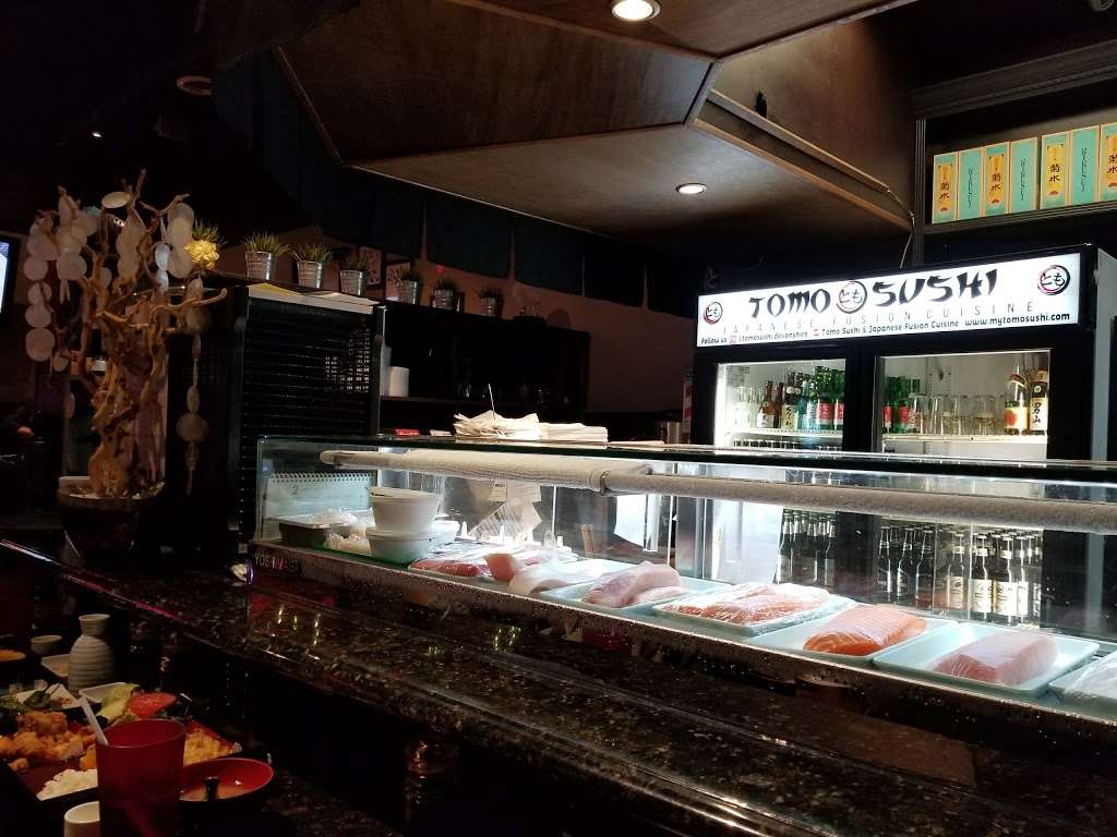 Tomo Sushi | 18707 Devonshire St, Northridge, CA 91324, USA | Phone: (818) 368-2720