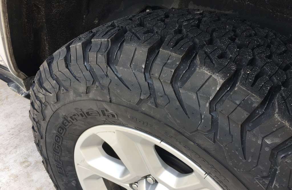 Tires To Go Pearland | 2802 S Main St, Pearland, TX 77581, USA | Phone: (281) 485-8473