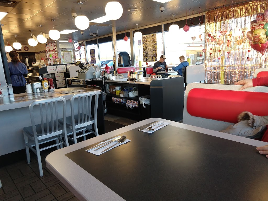 Waffle House | 11121 Fremont Pike, Perrysburg, OH 43551, USA | Phone: (567) 377-5251