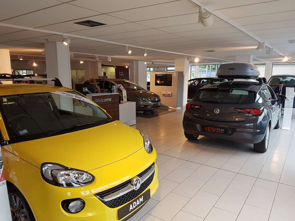 Marshall Vauxhall Knebworth | London Rd, Woolmer Green, Knebworth SG3 6JE, UK | Phone: 01438 415702