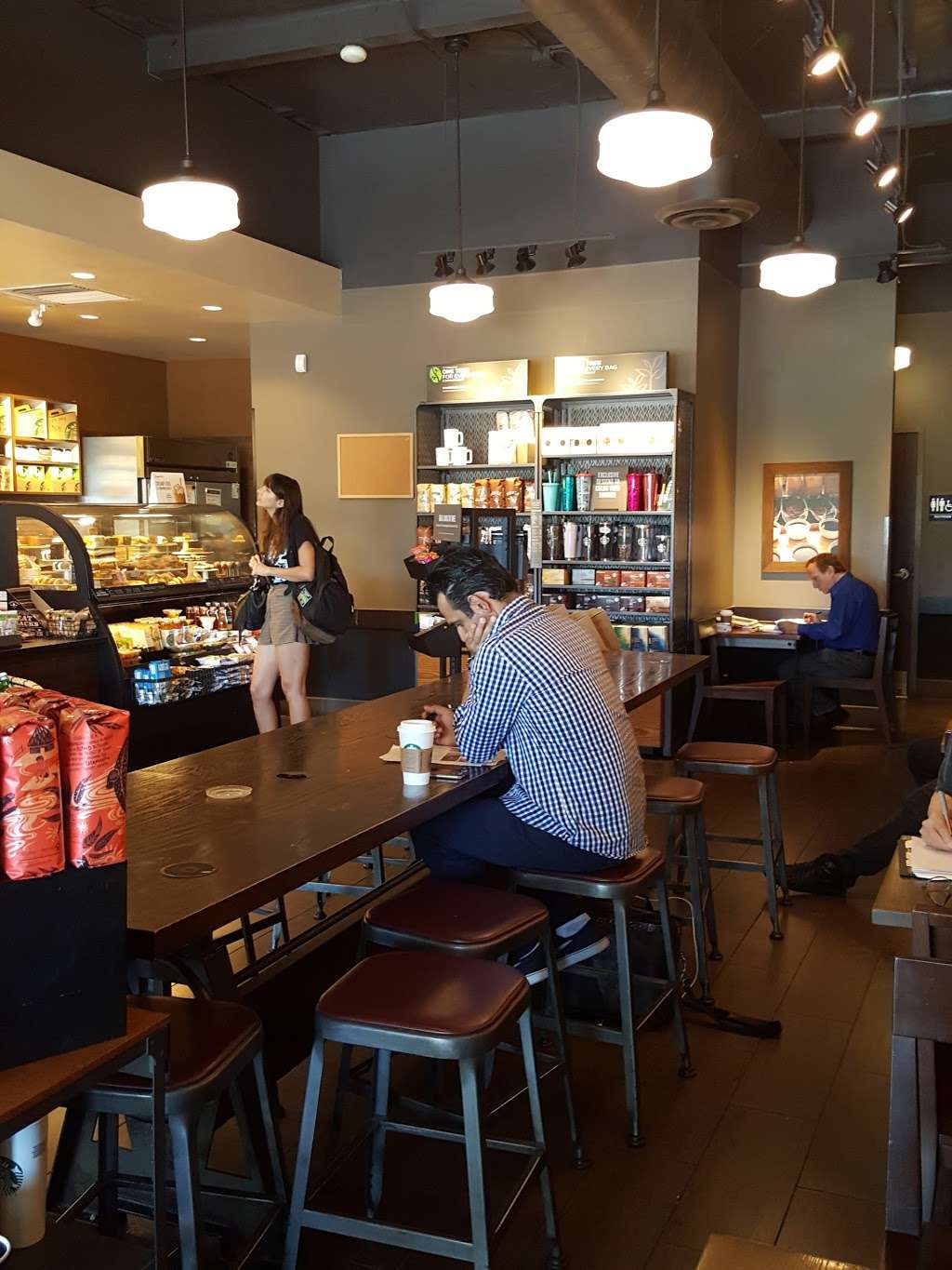 Starbucks | 2952 Beverly Glen Cir, Los Angeles, CA 90077, USA | Phone: (310) 470-8121