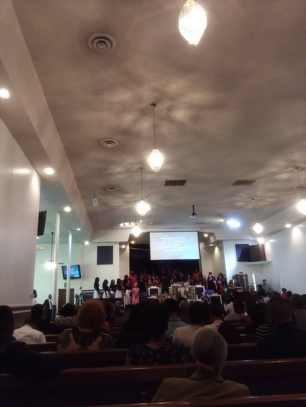 Emanuel Temple Church of God in Christ | 433 1st St N, Birmingham, AL 35204, USA | Phone: (205) 328-8197