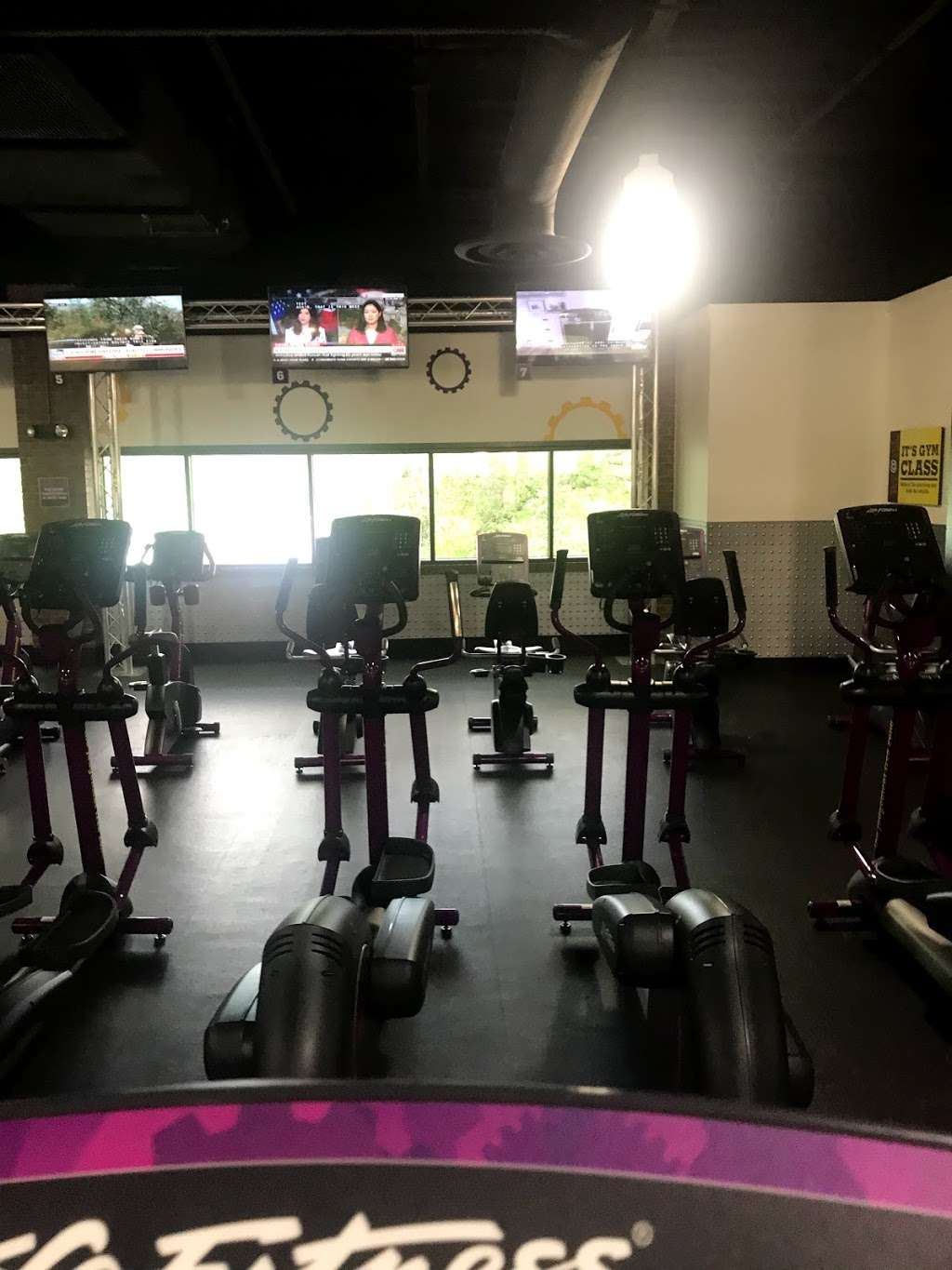 Planet Fitness | 5404 Central Ave, Charlotte, NC 28212, USA | Phone: (980) 236-9987
