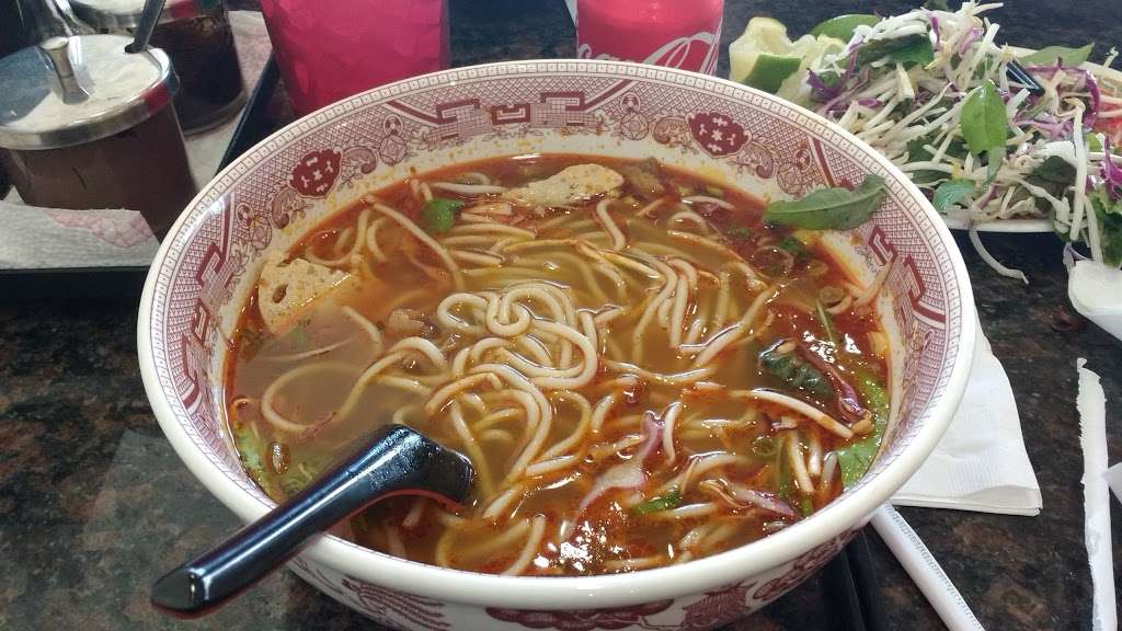 Bun Bo Hue Duc Chuong 529 | 18910 FM 529 Suite 5, Cypress, TX 77433, USA | Phone: (281) 861-4442