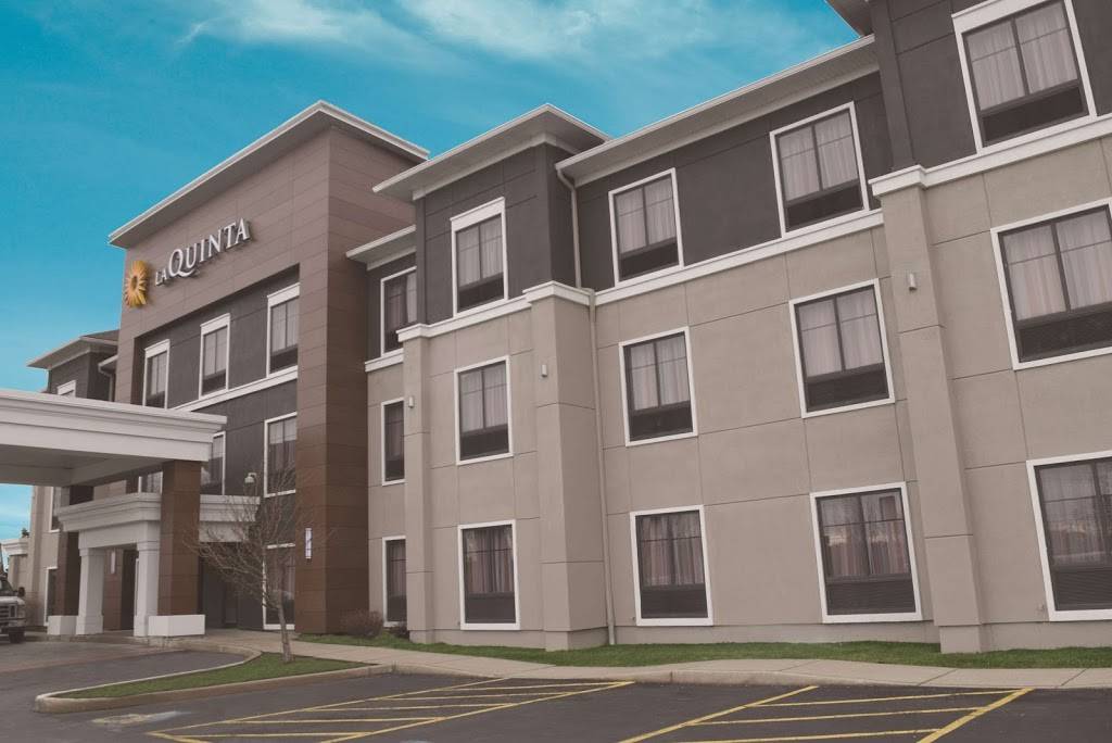 La Quinta Inn & Suites by Wyndham Lackawanna | 2500 Hamburg Turnpike, Lackawanna, NY 14218, USA | Phone: (716) 821-0030