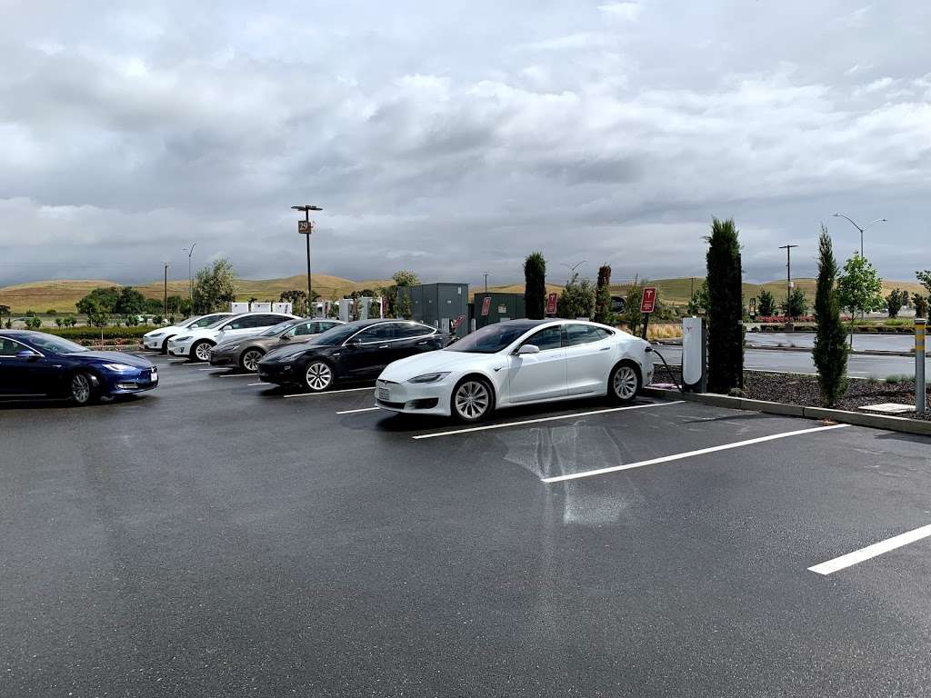 Tesla Supercharger | 2774 Livermore Outlets Dr, Livermore, CA 94551, USA | Phone: (877) 798-3752