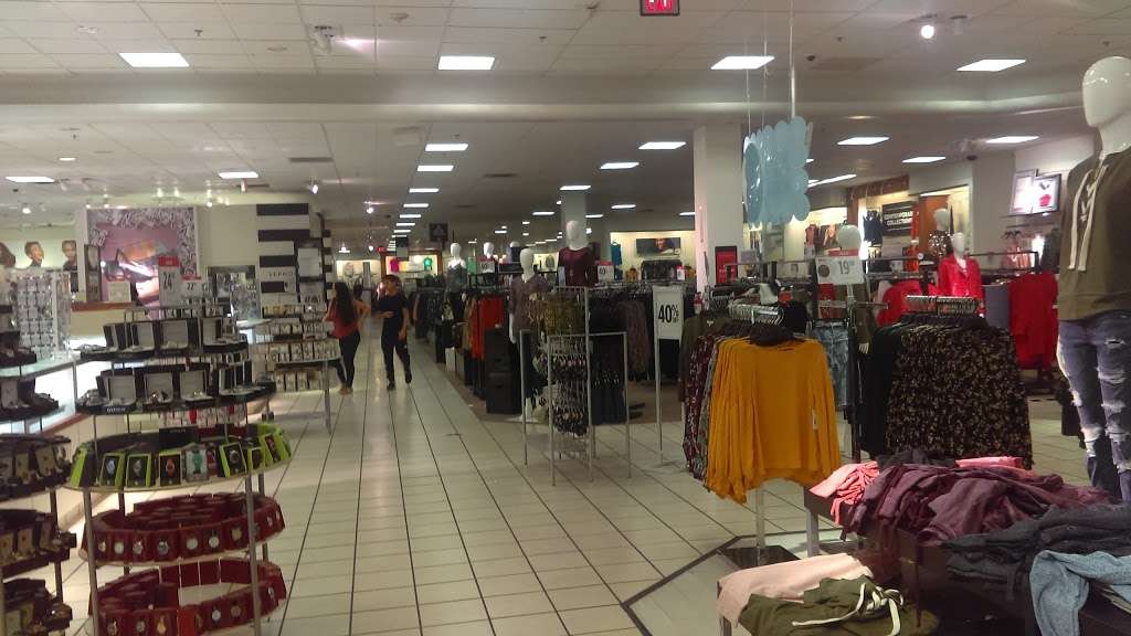 JCPenney | 11401 Pines Blvd, Pembroke Pines, FL 33026, USA | Phone: (954) 433-2445