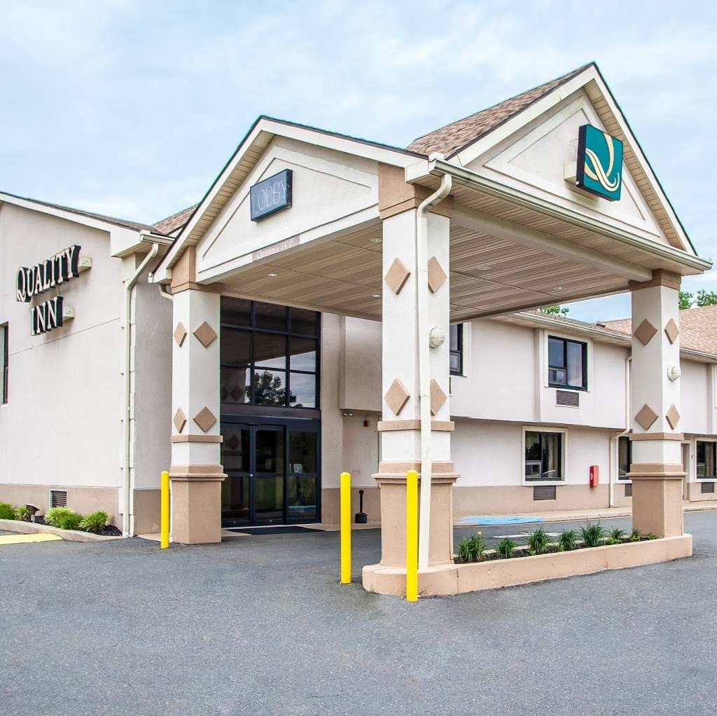 Quality Inn | 351 Franklin St, East Windsor, NJ 08520, USA | Phone: (609) 448-7399