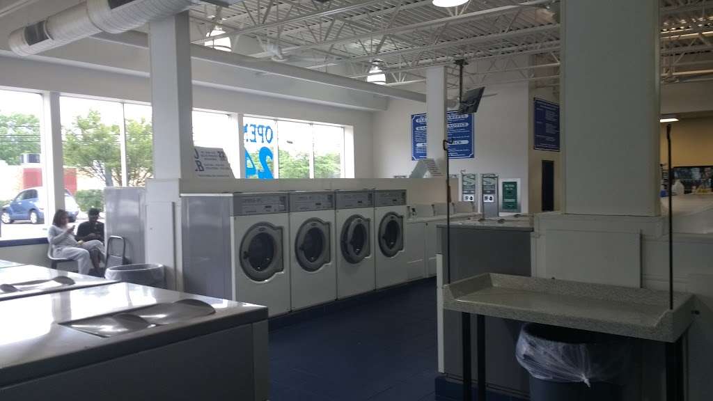 Sudsville Laundry | 6811 Loch Raven Blvd, Baltimore, MD 21286, USA | Phone: (410) 296-8880
