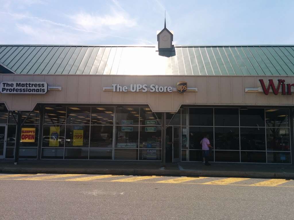 The UPS Store | 320 Commons Dr, Parkesburg, PA 19365, USA | Phone: (610) 857-2240