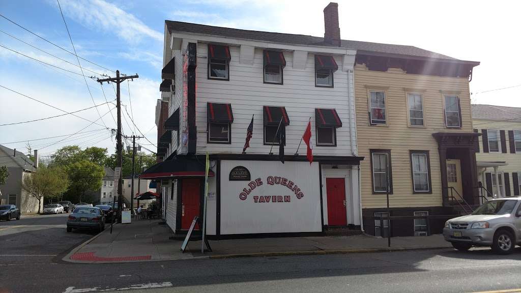 Olde Queens Tavern | 108 Easton Ave, New Brunswick, NJ 08901, USA | Phone: (732) 846-4006