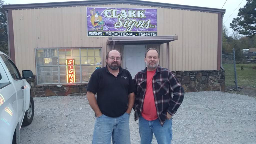 Clark Signs & Bench Advertising | 306 N Main St, Kiefer, OK 74041, USA | Phone: (918) 291-3411