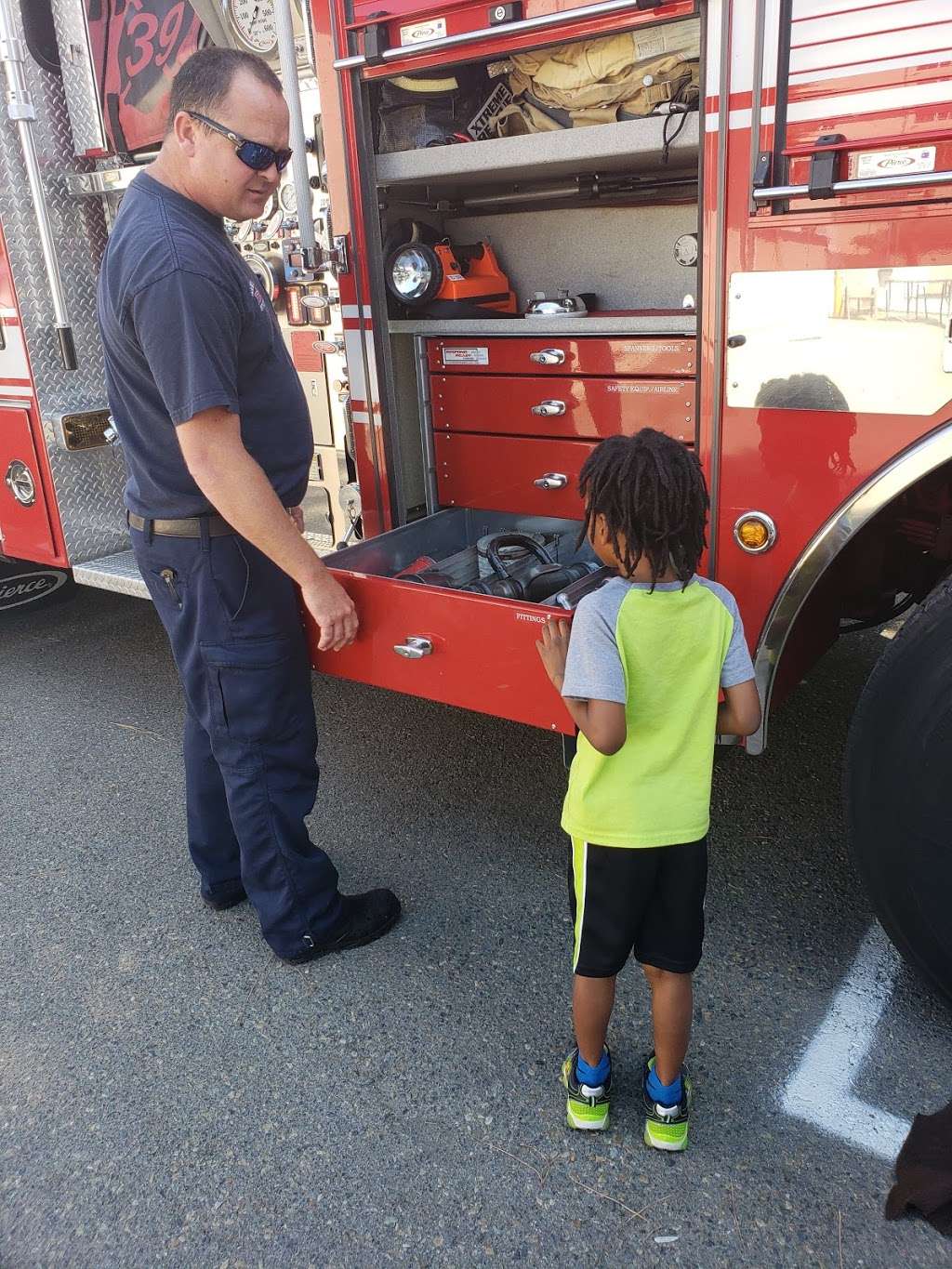 San Diego Fire-Rescue Department Station | 4949 La Cuenta Dr, San Diego, CA 92124 | Phone: (619) 533-4300