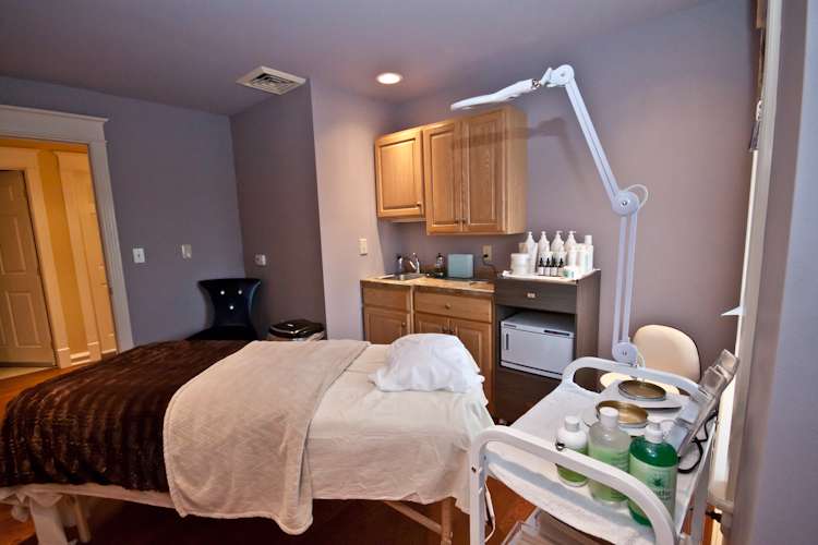 Lords & Ladies Perkiomenville Salon and Spa | 646 Fagleysville Rd, Perkiomenville, PA 18074, USA | Phone: (844) 725-6655