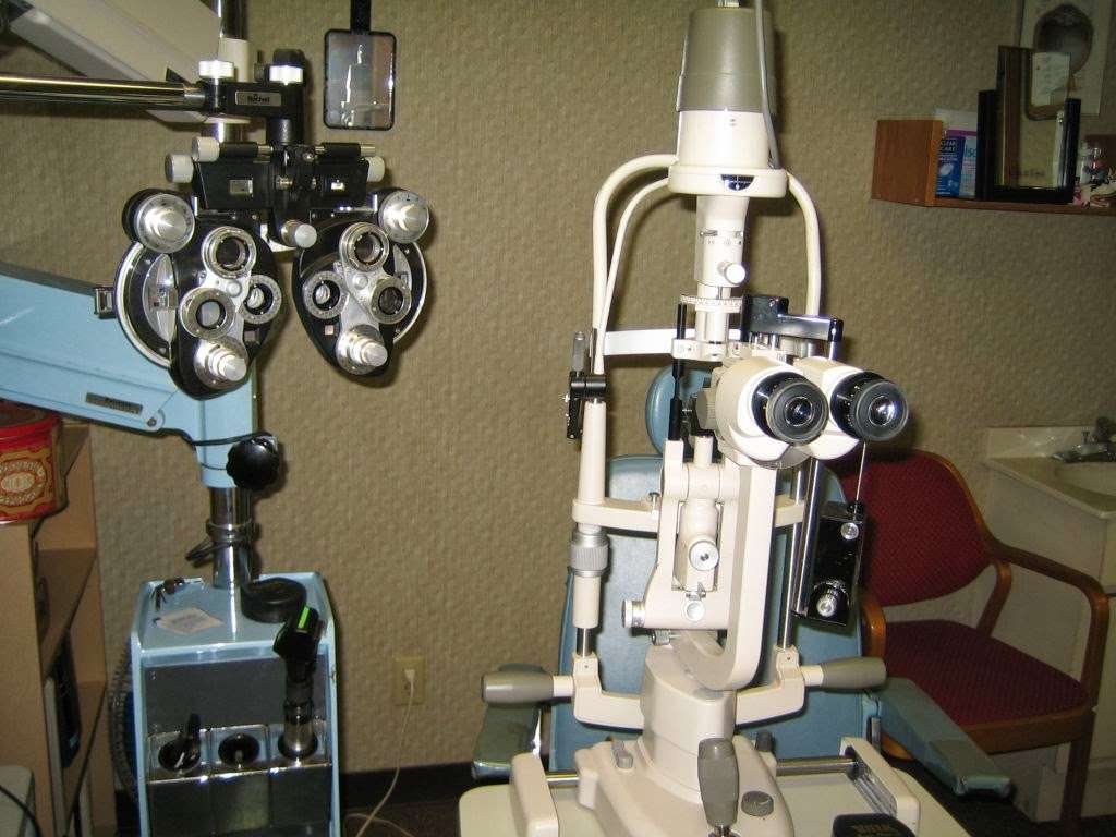 Almaden Family Optometric Center | 6531 Crown Blvd Suite #4, San Jose, CA 95120, USA | Phone: (408) 997-2020