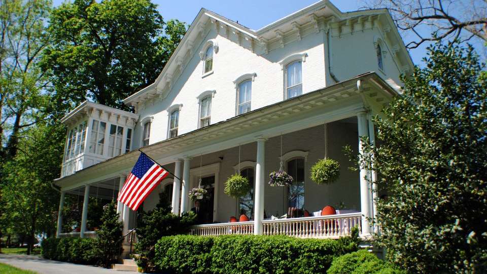 Susquehanna Manor Inn Bed and Breakfast | 3272 Maytown Rd, Marietta, PA 17547, USA | Phone: (717) 604-1854