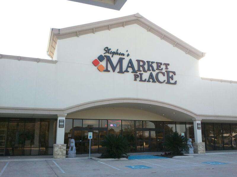 Stephens Marketplace | 2902 Almeda Genoa Rd, Houston, TX 77047 | Phone: (713) 434-7888