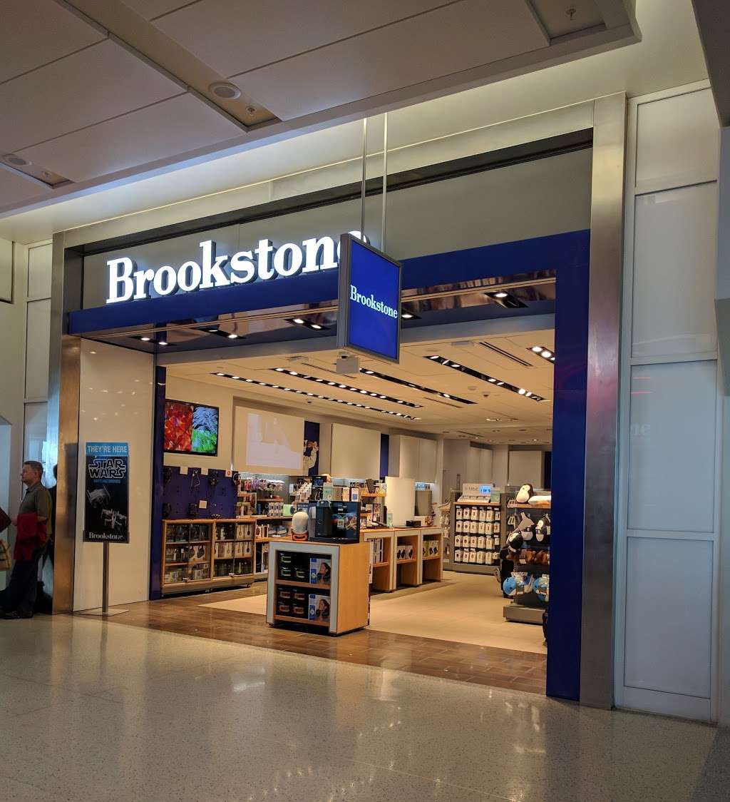 Brookstone | 2040 N International Parkway Spc A-2--086C-A01, Dallas, TX 75261, USA | Phone: (972) 973-7350