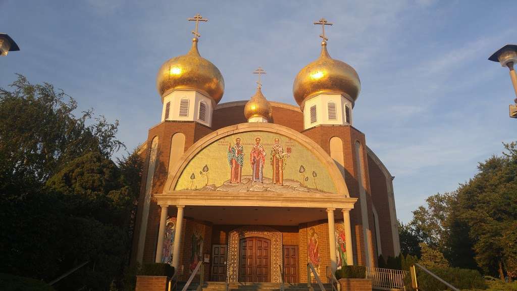 Russian Orthodox Church of Three Saints | 474 Outwater Ln, Garfield, NJ 07026, USA | Phone: (973) 930-3514