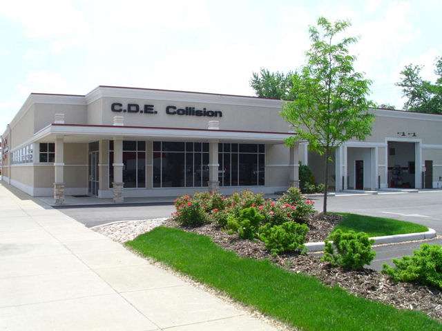 CDE Collision Center-Hammond | 7212 Indianapolis Blvd, Hammond, IN 46324 | Phone: (219) 844-7400