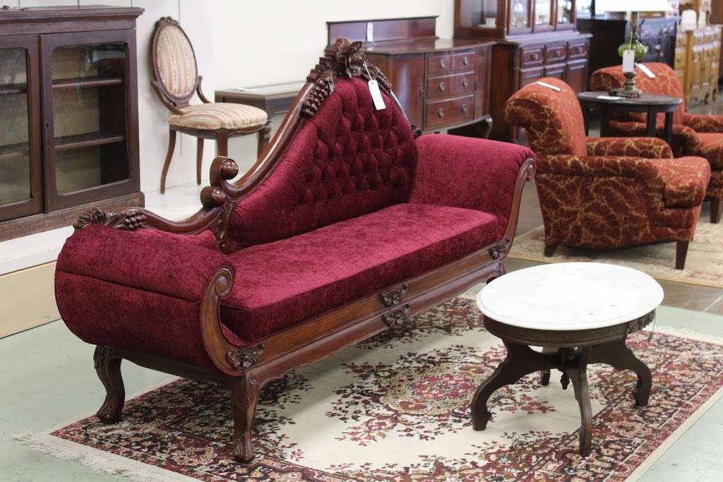 Generations of Furniture | 35 S Willowdale Dr #902, Lancaster, PA 17602, USA | Phone: (717) 874-4189